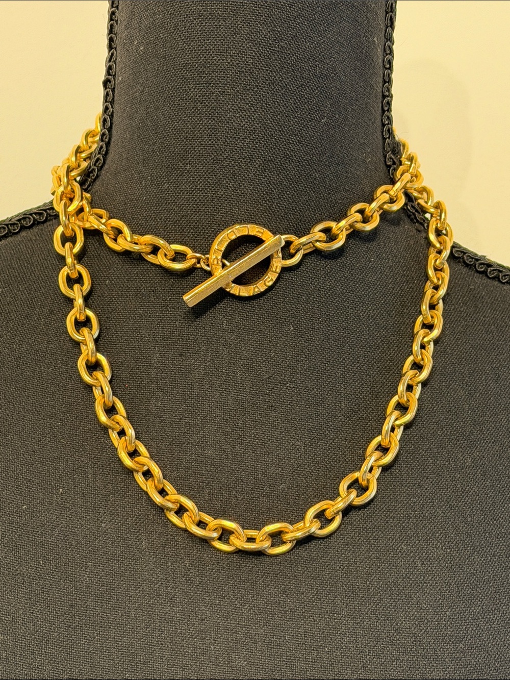 Authentic Karl Lagerfeld Gold Chain Necklace - Picture 5 of 6
